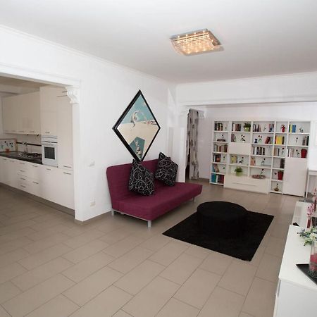 Appia Tourist Apartment Rzym Zewnętrze zdjęcie