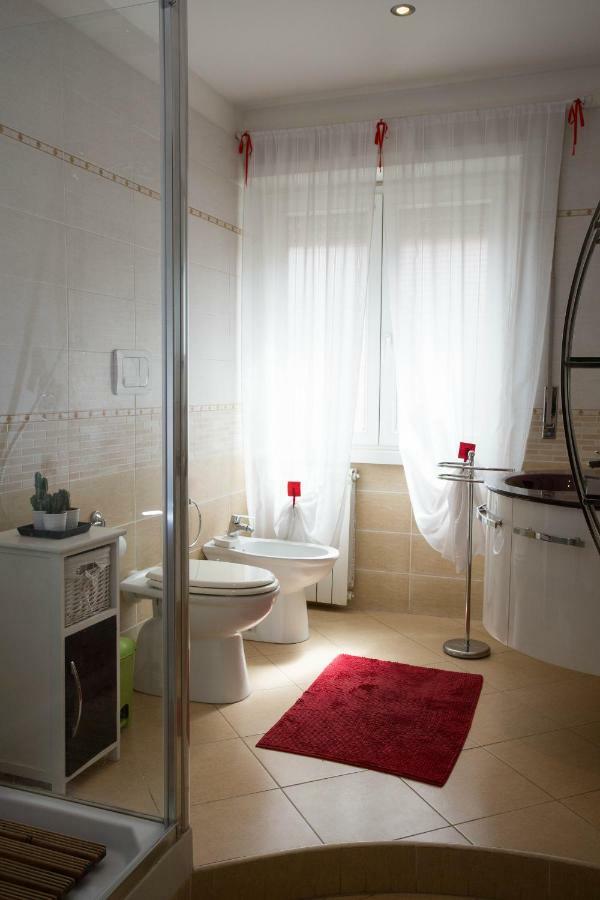 Appia Tourist Apartment Rzym Zewnętrze zdjęcie
