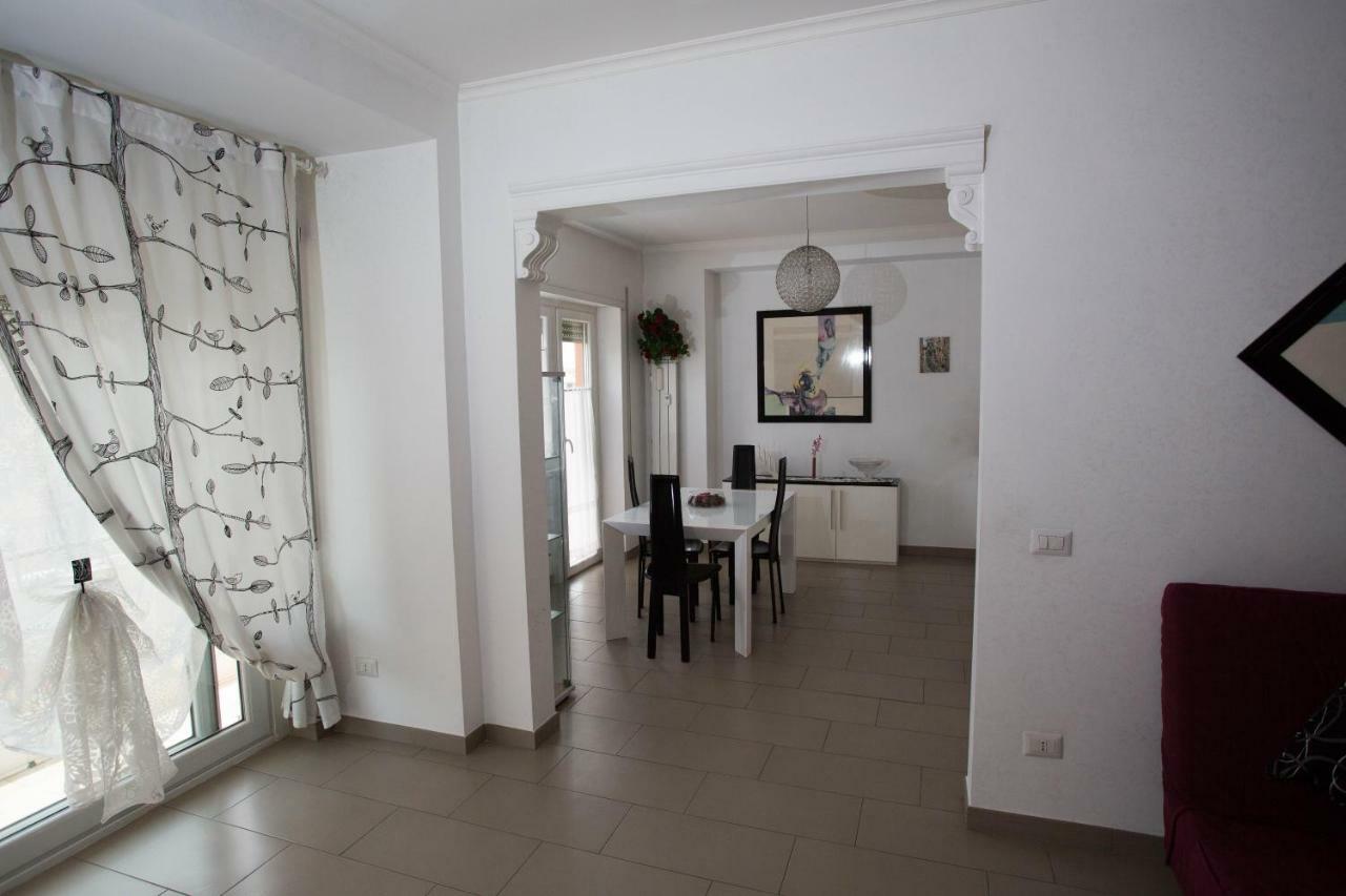 Appia Tourist Apartment Rzym Zewnętrze zdjęcie