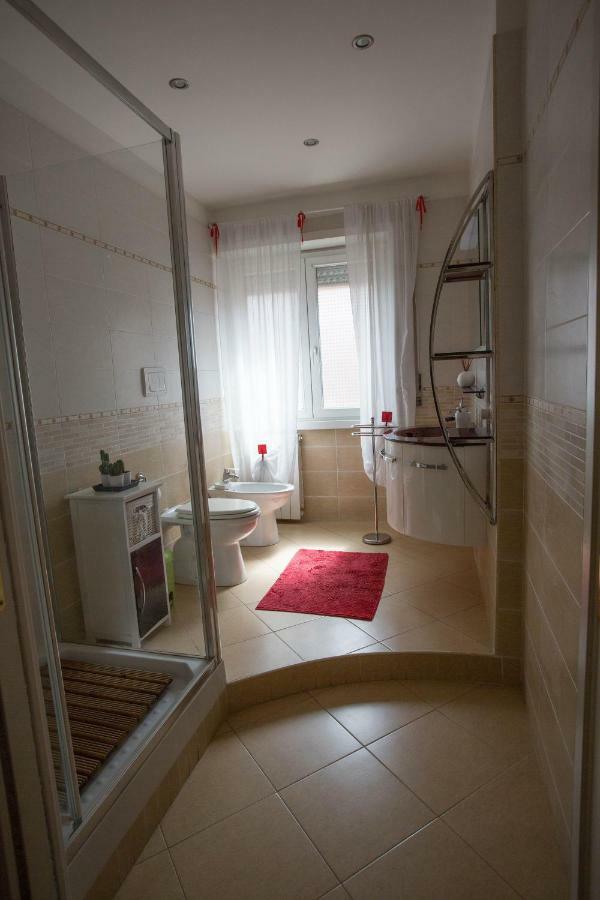Appia Tourist Apartment Rzym Zewnętrze zdjęcie
