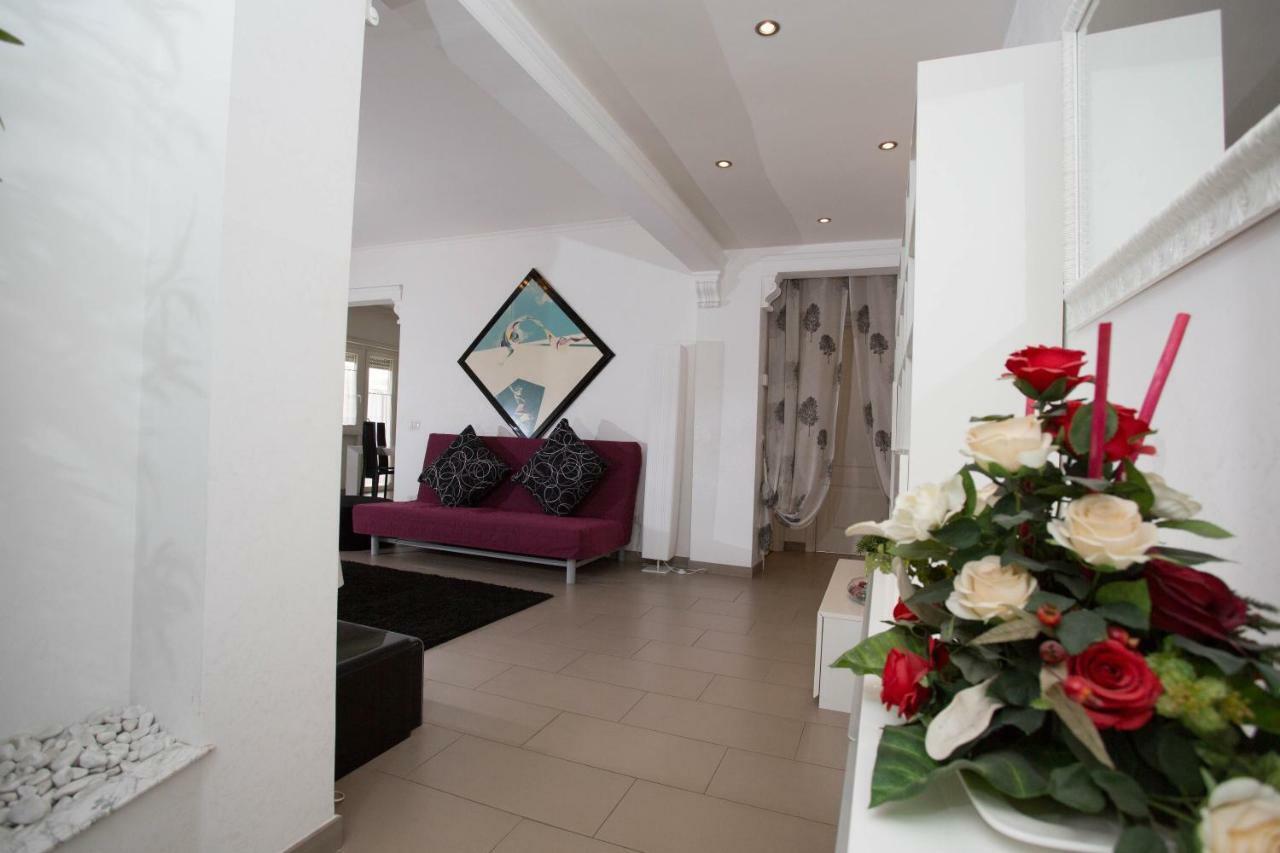 Appia Tourist Apartment Rzym Zewnętrze zdjęcie
